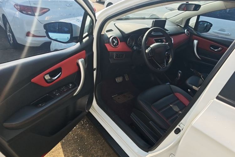 Used Haval H1 2015 1.5L AMT Luxury Model Driver Seat