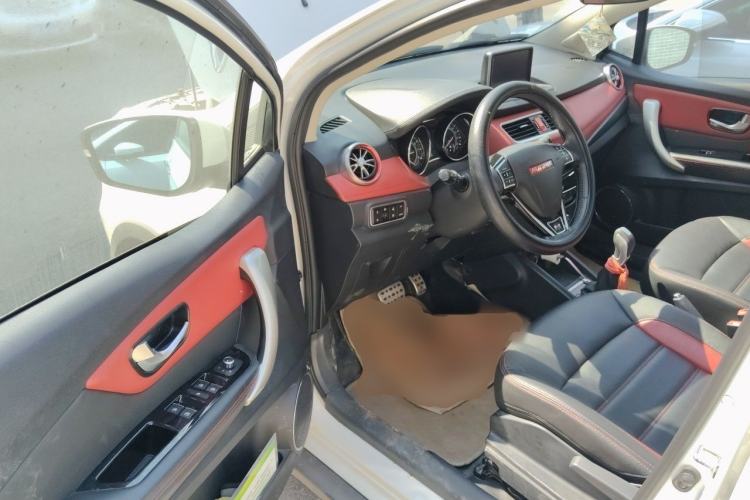Used Haval H1 2015 1.5L AMT Luxury Model Driver Seat