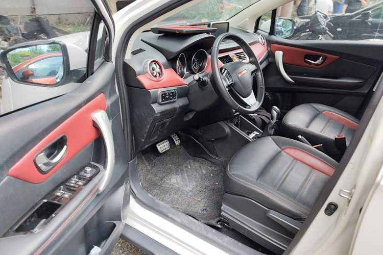 Used Haval H1 2015 1.5L AMT Luxury Model Driver Seat