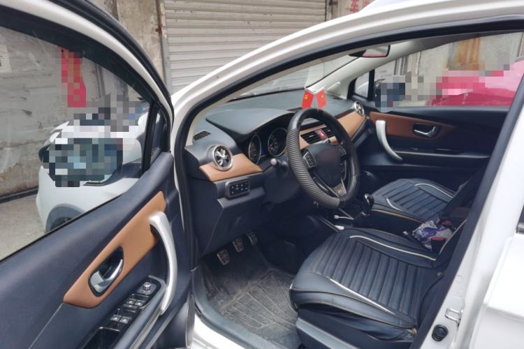 Used Haval H1 2015 1.5L Manual Urban Model Driver Seat
