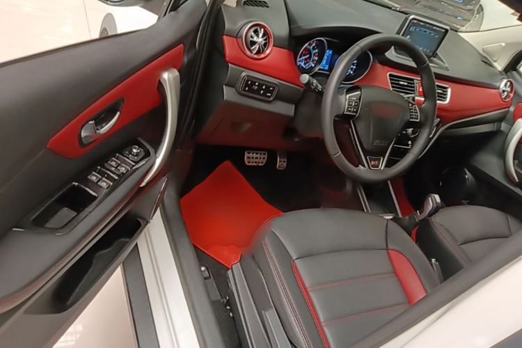 Used Haval H1 2015 1.5L AMT Luxury Model Driver Seat