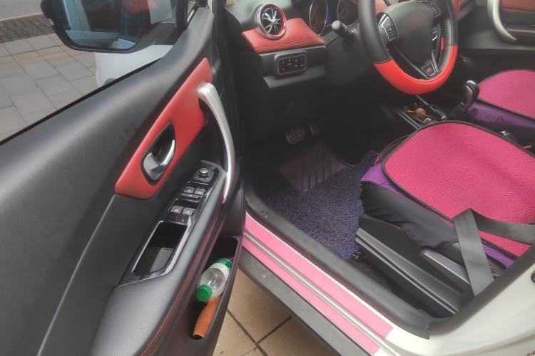 Used Haval H1 2015 1.5L AMT Luxury Model Driver Seat