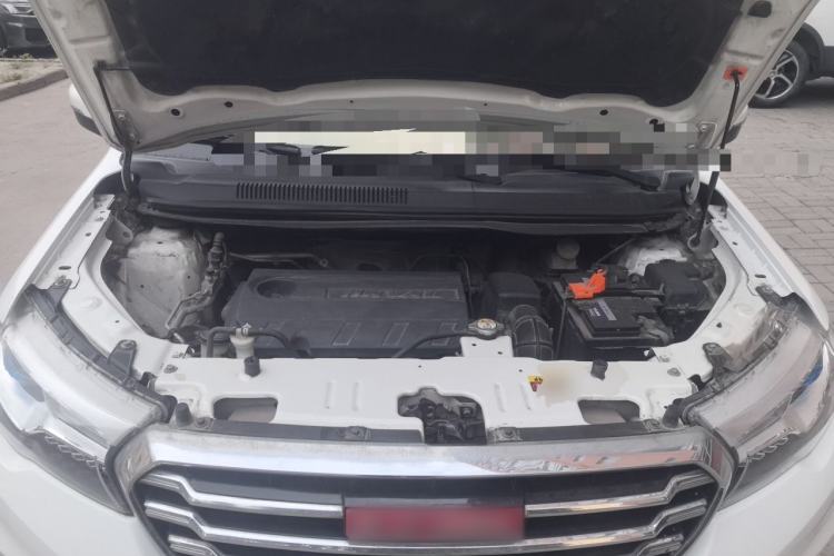 Used Haval H1 2015 1.5L AMT Urban Model Engine Bay