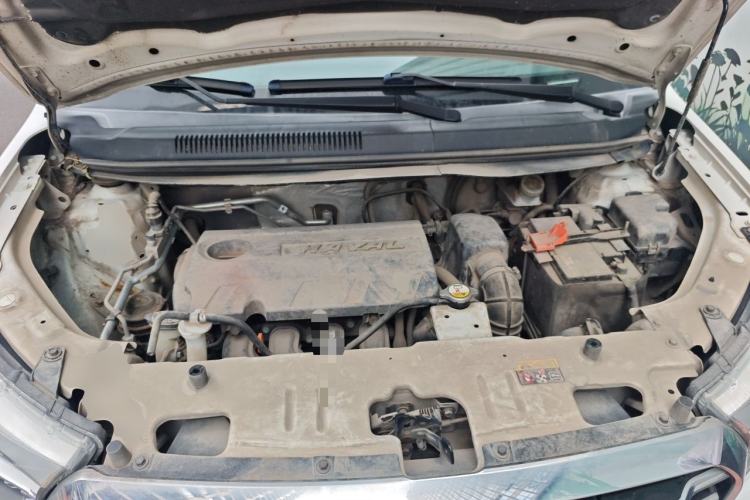 Used Haval H1 2015 1.5L AMT Luxury Model Engine Bay