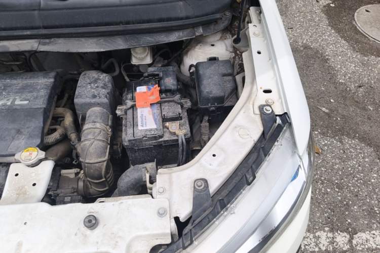 Used Haval H1 2015 1.5L Manual Luxury Model Engine Bay Left
