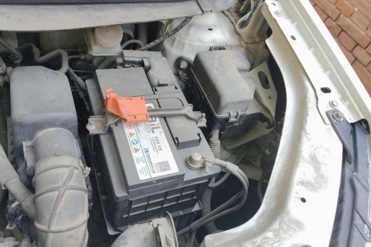 Used Haval H1 2015 1.5L Manual Luxury Model Engine Bay Left