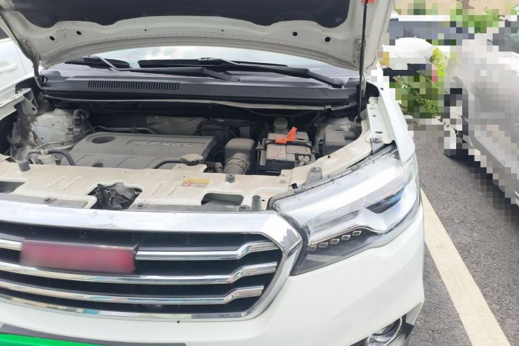 Used Haval H1 2015 1.5L Manual Luxury Model Engine Bay Left