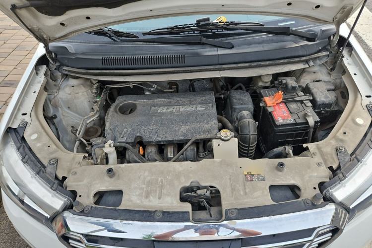 Used Haval H1 2015 1.5L AMT Luxury Model Engine Bay