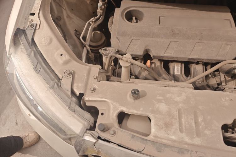 Used Haval H1 2015 1.5L Manual Luxury Model Engine Bay Right
