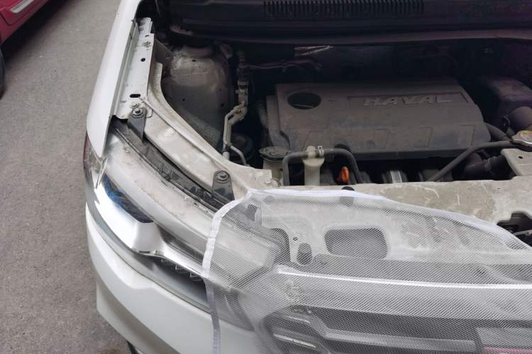 Used Haval H1 2015 1.5L Manual Urban Model Engine Bay Right