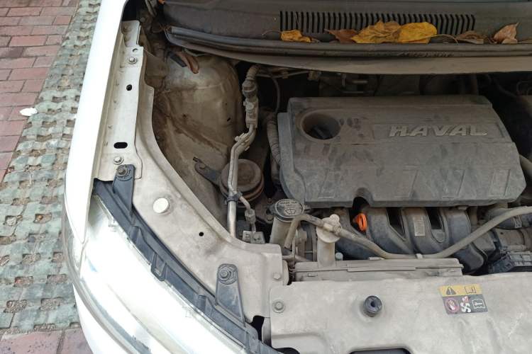 Used Haval H1 2015 1.5L Manual Luxury Model Engine Bay Right