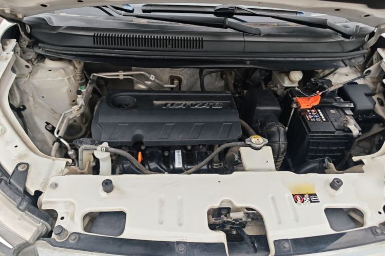 Used Haval H1 2015 1.5L AMT Luxury Model Engine Bay