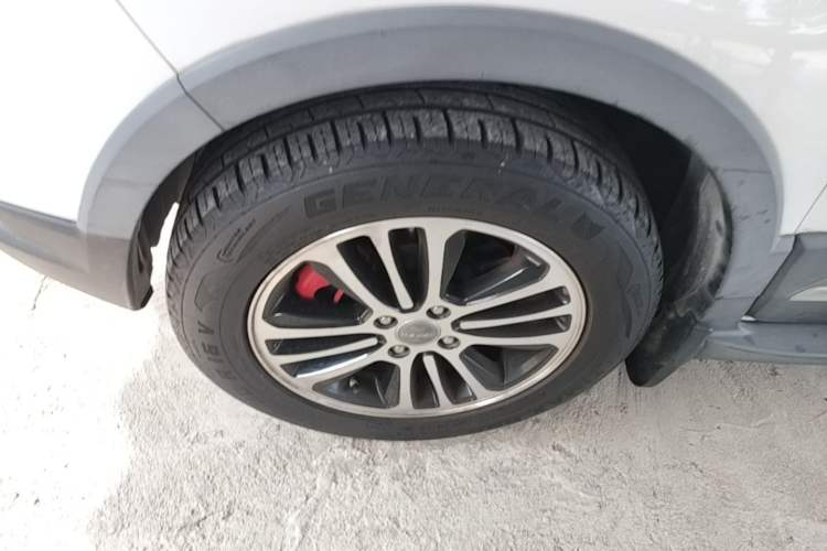 Used Haval H1 2015 1.5L AMT Luxury Model Exterior 2