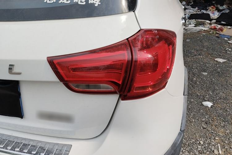 Used Haval H1 2015 1.5L AMT Luxury Model Exterior 3