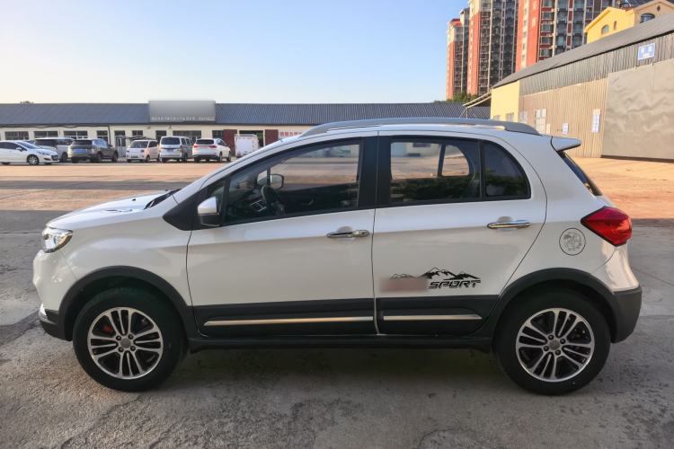 Used Haval H1 2015 1.5L AMT Luxury Model Exterior 5