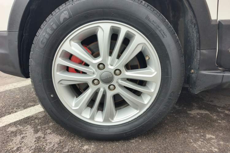 Used Haval H1 2015 1.5L Manual Urban Model Exterior 8