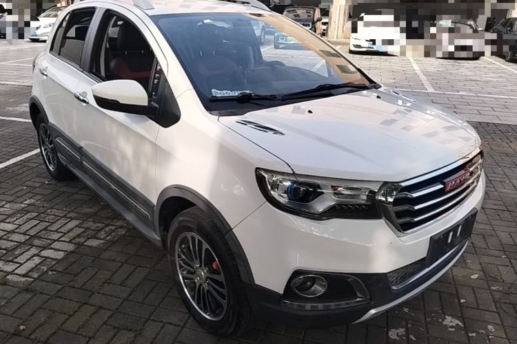 Used Haval H1 2015 1.5L AMT Luxury Model Front Right 45 Deg