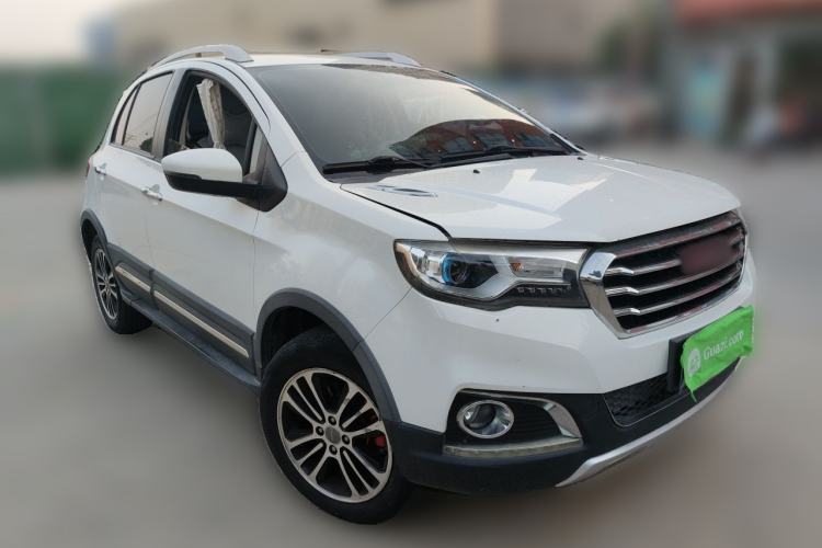 Used Haval H1 2015 1.5L AMT Luxury Model Front Right 45 Deg