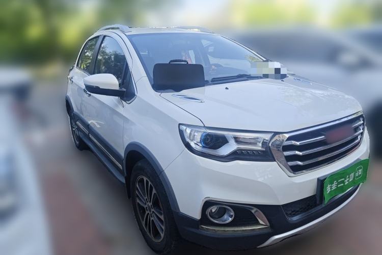 Used Haval H1 2015 1.5L AMT Luxury Model Front Right 45 Deg