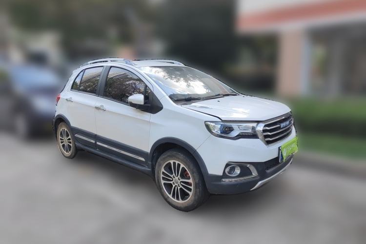 Used Haval H1 2015 1.5L Manual Luxury Model Front Right 45 Deg
