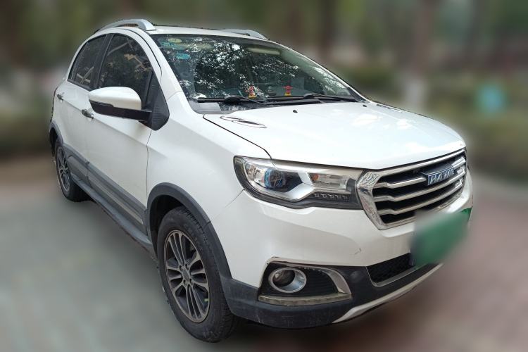 Used Haval H1 2015 1.5L Manual Luxury Model Front Right 45 Deg