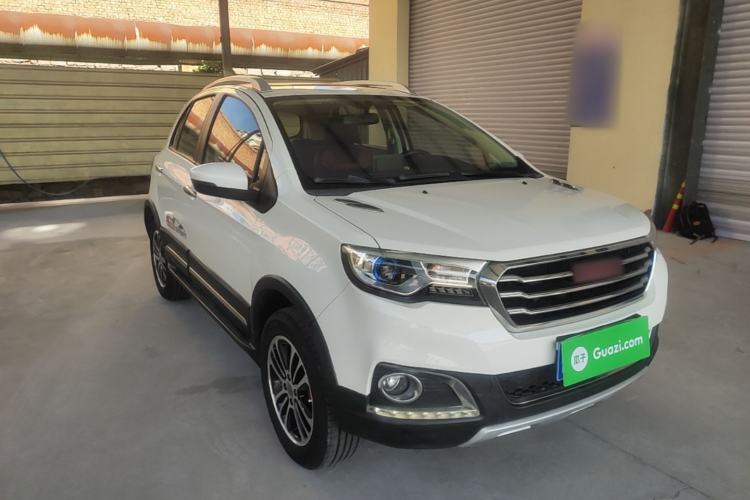 Used Haval H1 2015 1.5L AMT Luxury Model Front Right 45 Deg