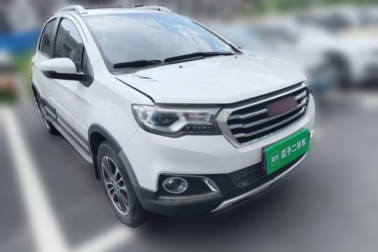 Used Haval H1 2015 1.5L Manual Luxury Model Front Right 45 Deg