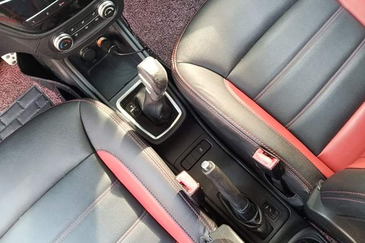 Used Haval H1 2015 1.5L AMT Luxury Model Gear Lever