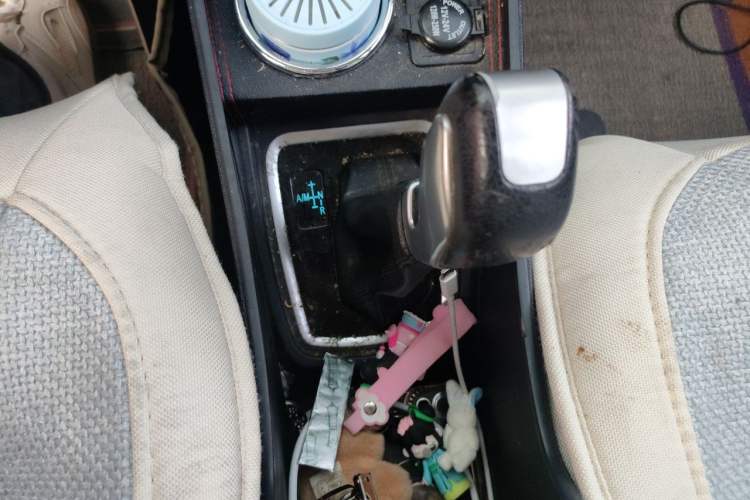 Used Haval H1 2015 1.5L AMT Luxury Model Gear Lever