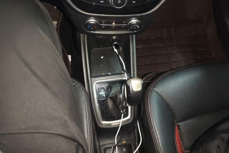 Used Haval H1 2015 1.5L AMT Urban Model Gear Lever