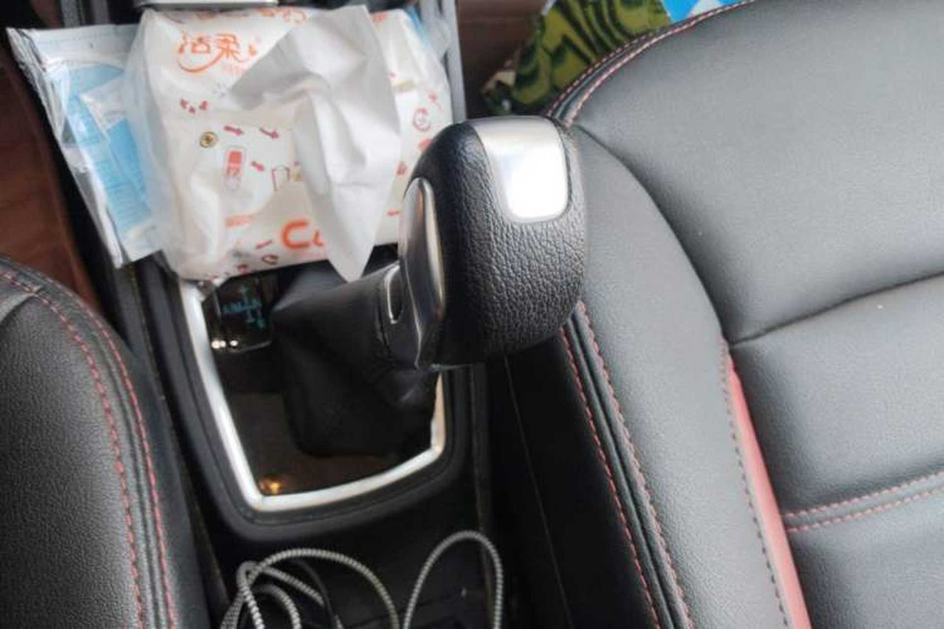 Used Haval H1 2015 1.5L AMT Luxury Model Gear Lever