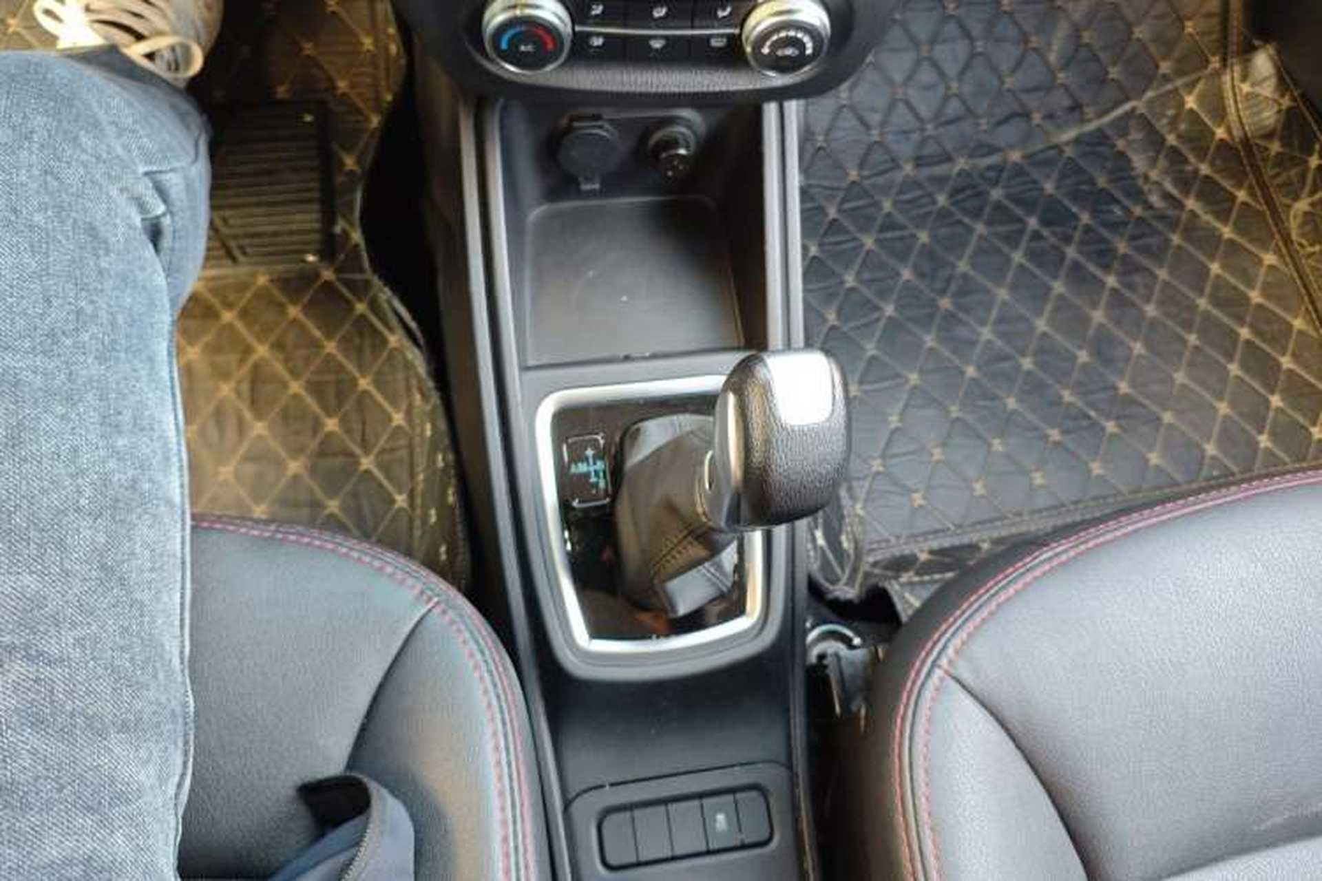 Used Haval H1 2015 1.5L AMT Luxury Model Gear Lever