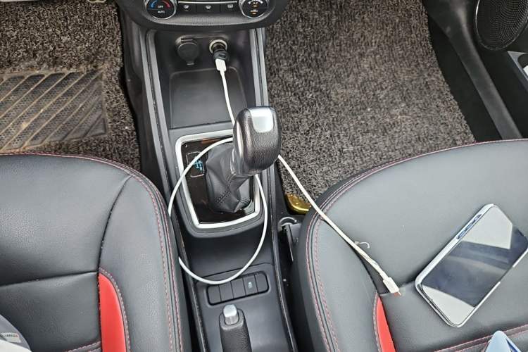 Used Haval H1 2015 1.5L AMT Luxury Model Gear Lever