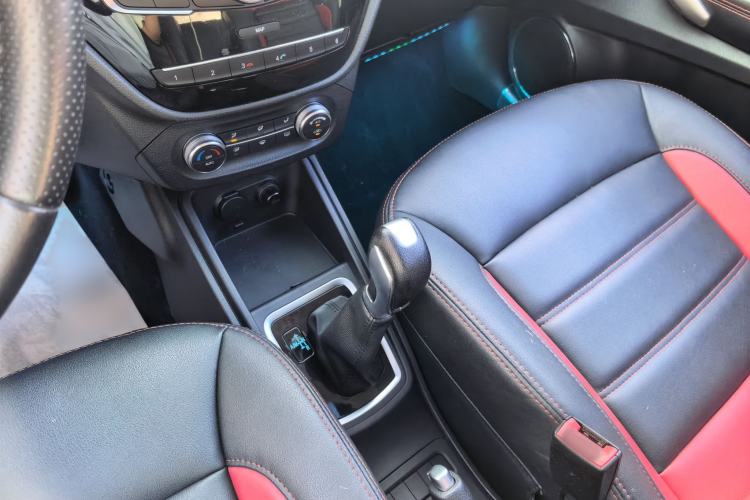 Used Haval H1 2015 1.5L AMT Luxury Model Gear Lever