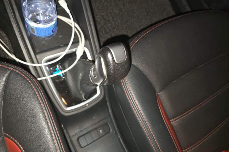 Used Haval H1 2015 1.5L AMT Luxury Model Gear Lever