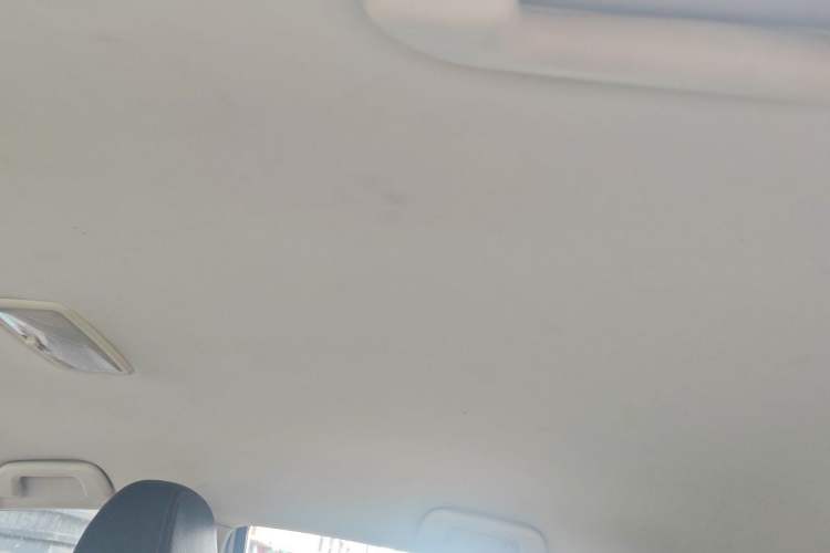 Used Haval H1 2015 1.5L Manual Luxury Model Headliner