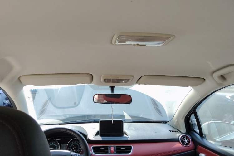 Used Haval H1 2015 1.5L AMT Luxury Model Headliner
