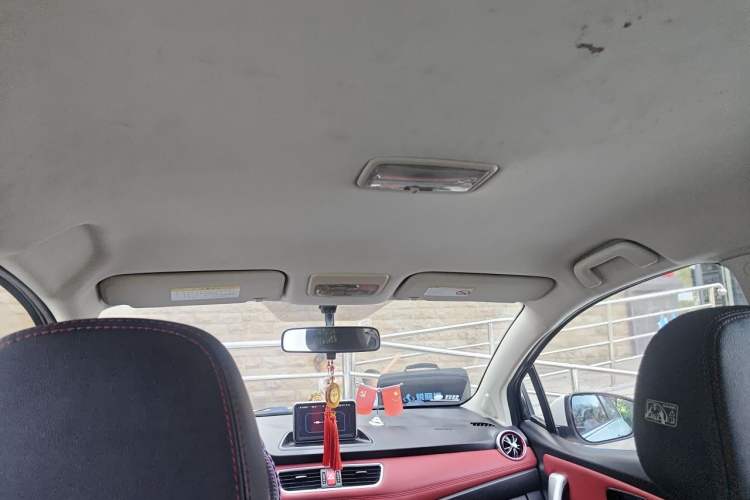 Used Haval H1 2015 1.5L AMT Luxury Model Headliner