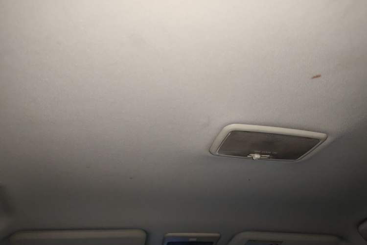 Used Haval H1 2015 1.5L AMT Urban Model Headliner