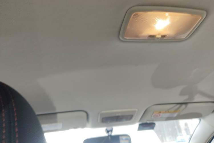 Used Haval H1 2015 1.5L AMT Luxury Model Headliner