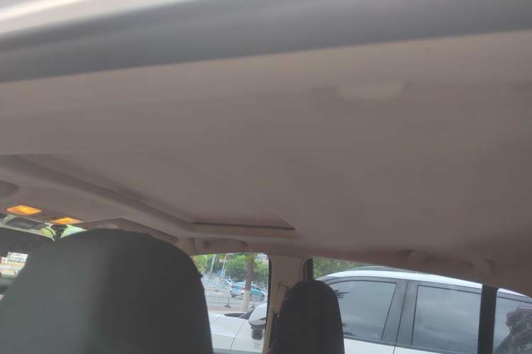 Used Haval H1 2015 1.5L AMT Luxury Model Headliner