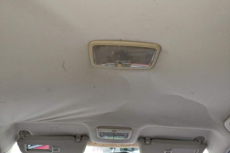 Used Haval H1 2015 1.5L Manual Luxury Model Headliner