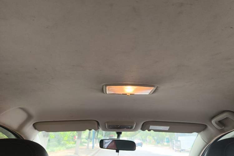Used Haval H1 2015 1.5L Manual Luxury Model Headliner