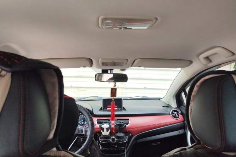 Used Haval H1 2015 1.5L Manual Luxury Model Headliner