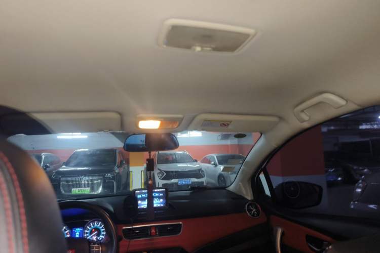 Used Haval H1 2015 1.5L Manual Luxury Model Headliner