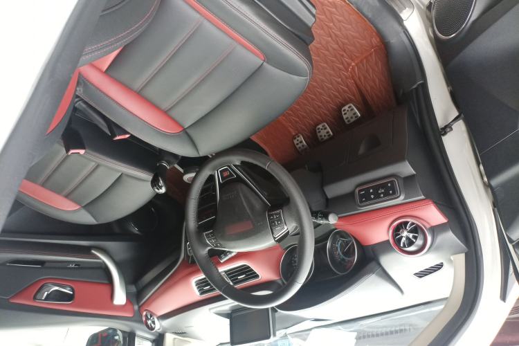 Used Haval H1 2015 1.5L Manual Luxury Model Interior 1