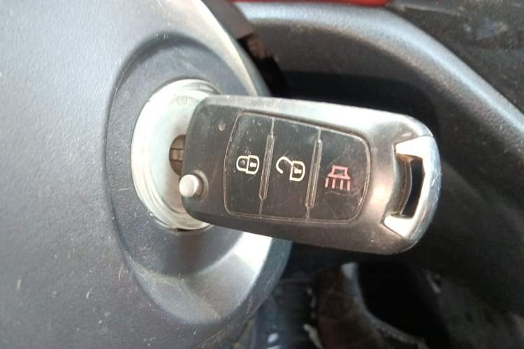 Used Haval H1 2015 1.5L AMT Luxury Model Interior 1