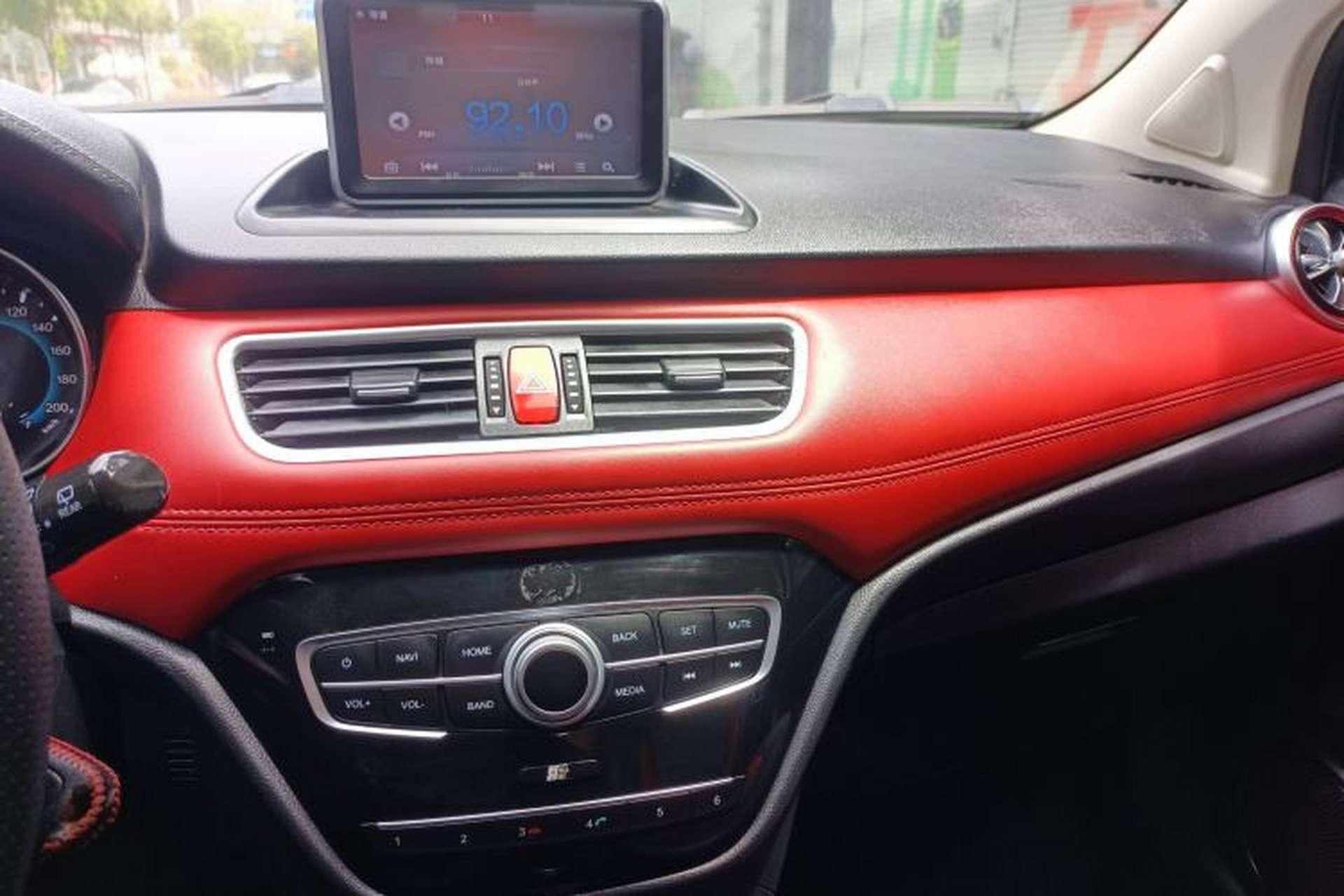 Used Haval H1 2015 1.5L Manual Luxury Model Interior 12