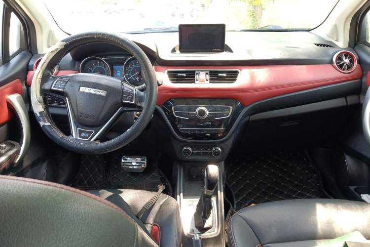 Used Haval H1 2015 1.5L AMT Luxury Model Interior 2