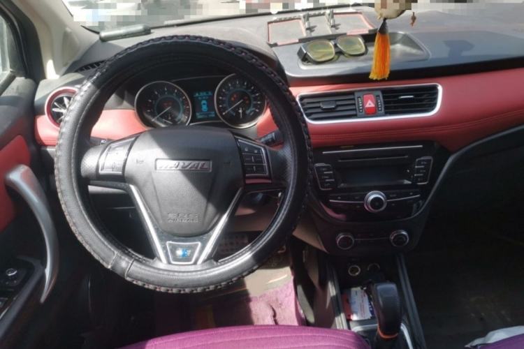 Used Haval H1 2015 1.5L AMT Urban Model Interior 3